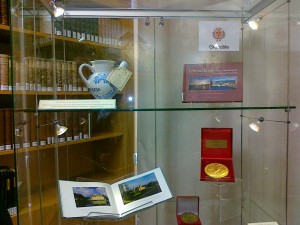 424 Die Grenobler Vitrine